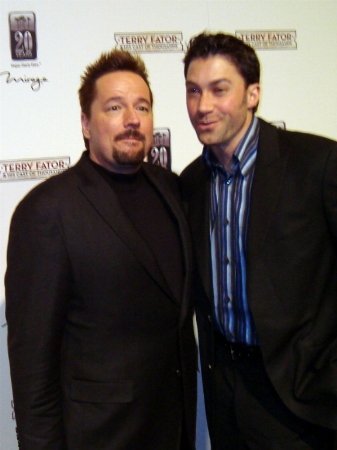 terry-fator-red-carpet-gala-premiere 028